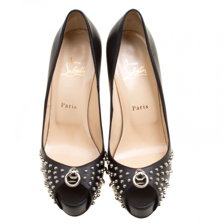 مملوكة مسبقًا Christian Louboutin Black Leather Door Knock Studded Peep Toe Platform Pumps Size 39
