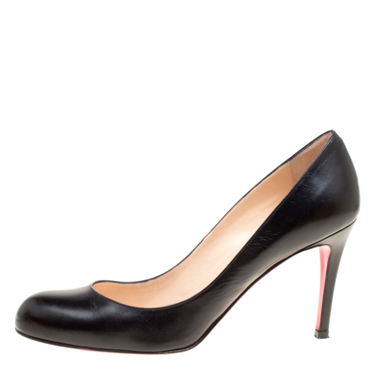 Pre Owned Christian Louboutin Black Leather Simple Pumps Size 38.5