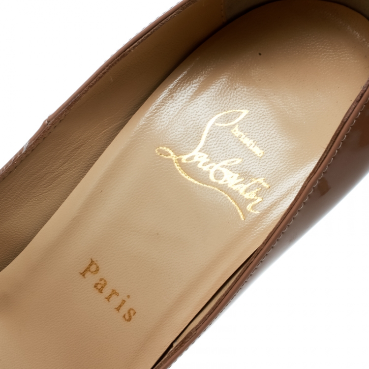 مملوكة مسبقًا Christian Louboutin Beige Patent Leather Lady Peep Toe Platform Pumps Size 38.5