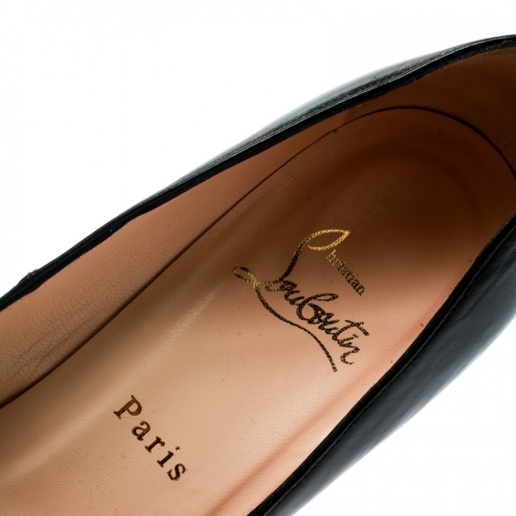 مملوكة مسبقًا Christian Louboutin Black Leather Pointed Toe Pumps Size 39.5