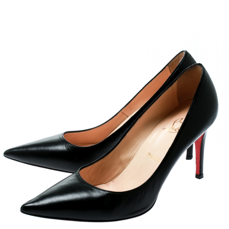مملوكة مسبقًا Christian Louboutin Black Leather Pointed Toe Pumps Size 39.5