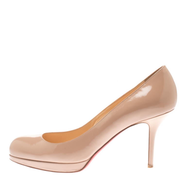 Pre Owned Christian Louboutin Beige Patent Leather Pumps Size 39.5