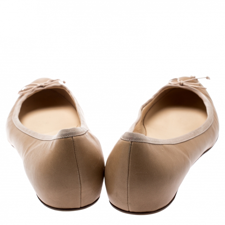 Pre Owned Christian Louboutin Beige Leather Bow Ballet Flats Size 40.5