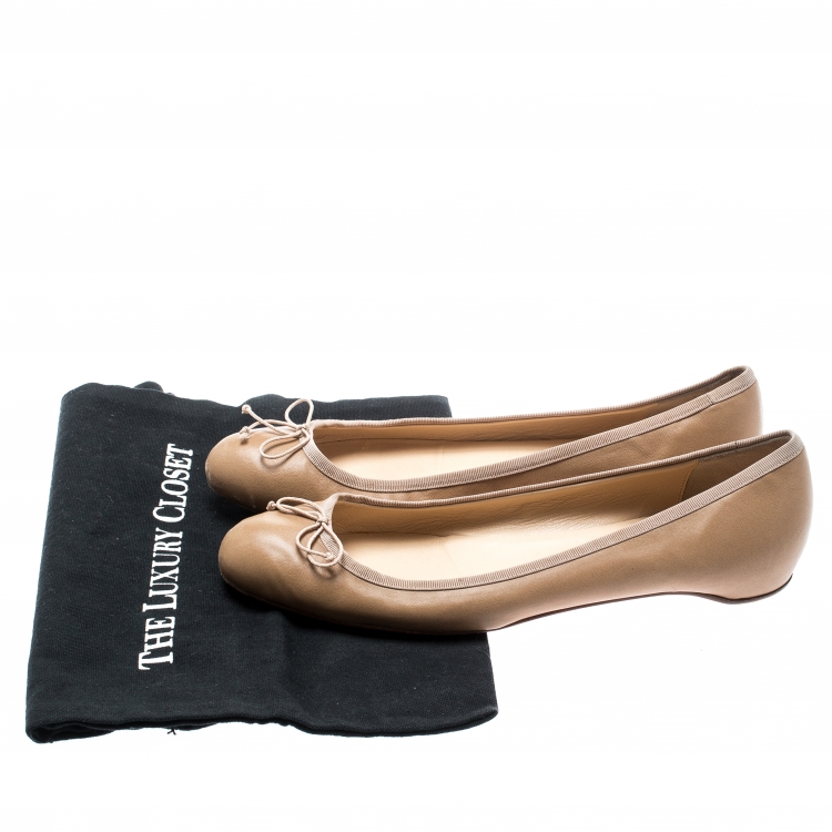 Pre Owned Christian Louboutin Beige Leather Bow Ballet Flats Size 40.5