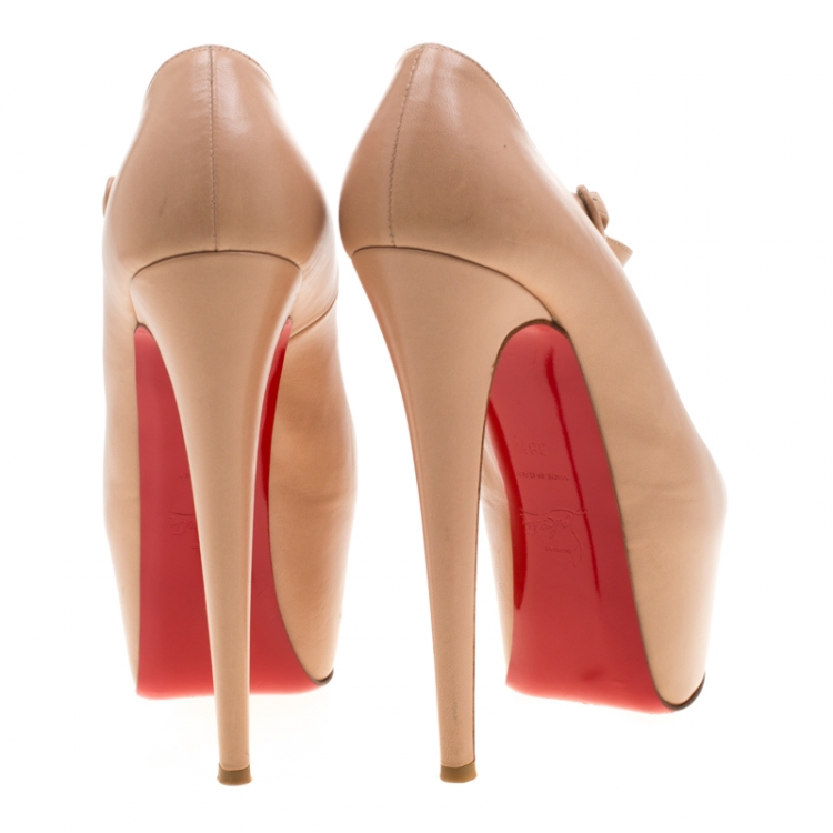 Pre Owned Christian Louboutin Beige Leather Lady Daf Mary Jane Pumps Size 38.5