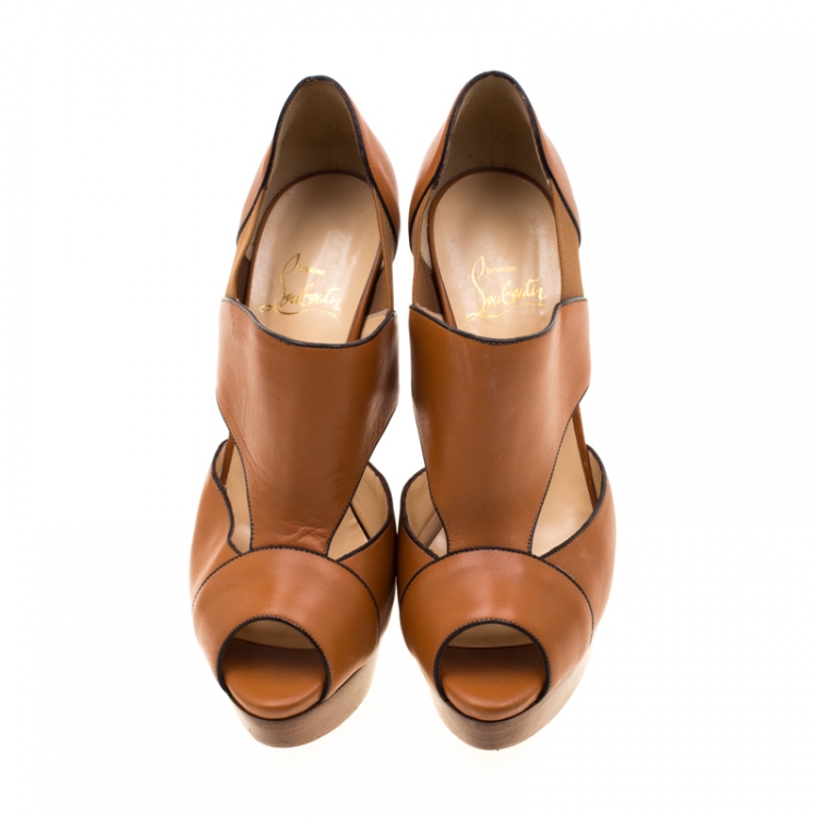Pre Owned Christian Louboutin Brown Leather Platform Pumps Size 38
