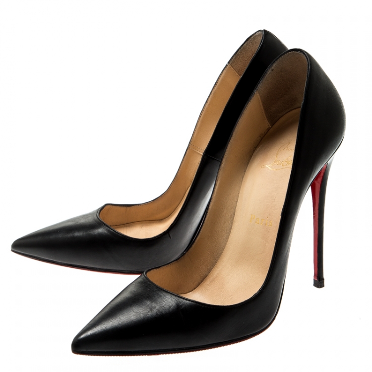 Pre Owned Christian Louboutin Black Leather So Kate Pumps Size 39.5