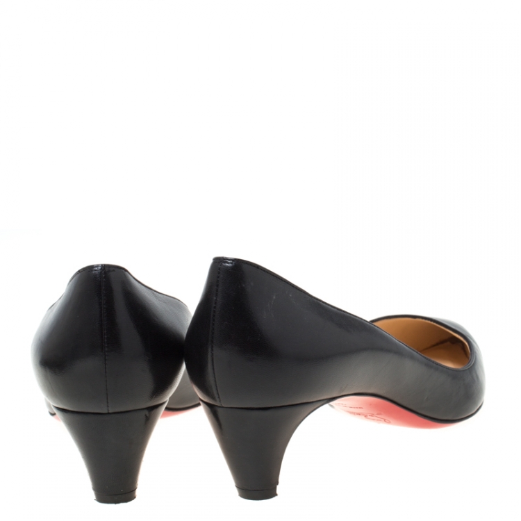 Pre Owned Christian Louboutin Black Leather Pointed Toe Pumps Size 38.5