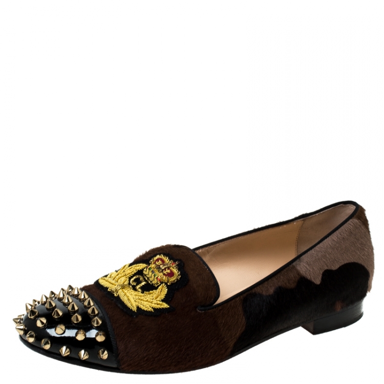 Pre Owned Christian Louboutin Pony Hair And Patent Leather Camo Intern Spike Loafers Size 38
