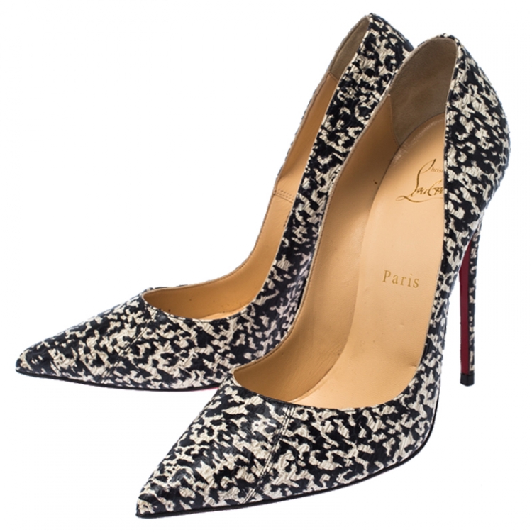 Pre Owned Christian Louboutin Black/White Python So Kate Pointed Toe Pumps Size 39.5
