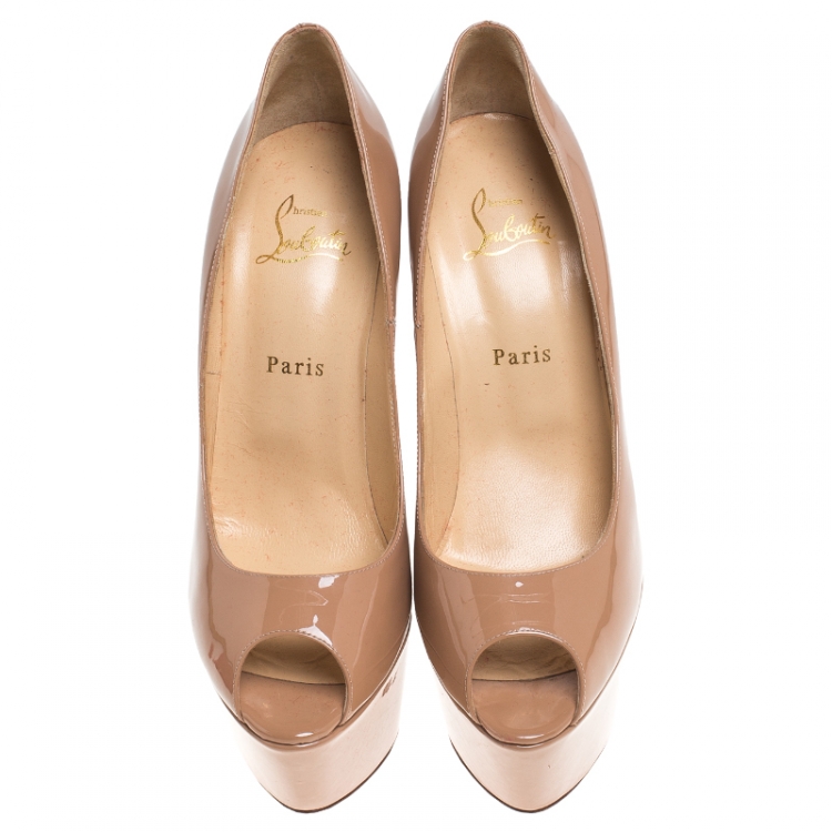 Pre Owned  Christian Louboutin Nude Beige Patent Leather Jamie Peep Toe Platform Pumps Size 40