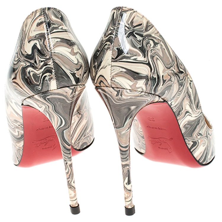 Pre Owned Christian Louboutin Multicolor Printed Patent Leather Pointed Toe So Kate Pumps Size 39