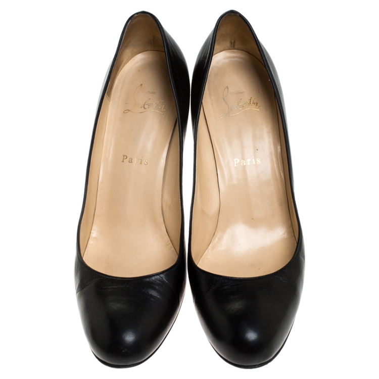 Pre Owned Christian Louboutin Black Leather Simple Round Toe Pumps Size 41