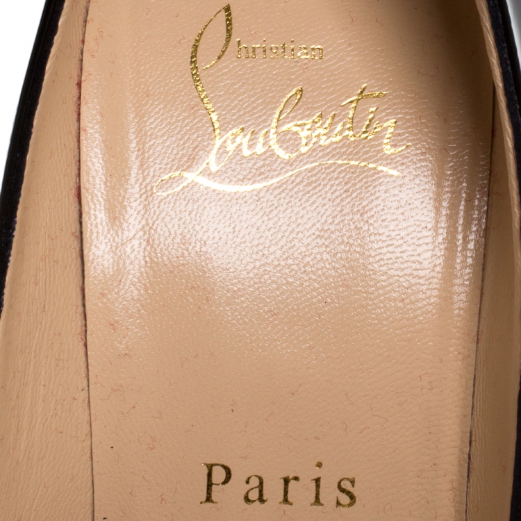 مملوكة مسبقًا Christian Louboutin Black Patent Leather Corneille Pumps Size 37.5