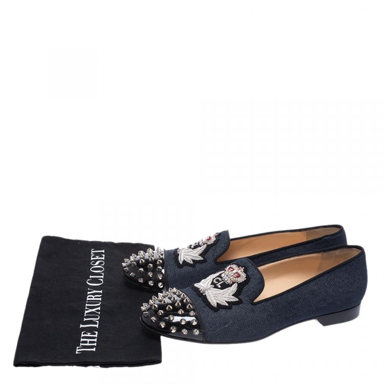 مملوكة مسبقًا Christian Louboutin Blue/Black Denim And Patent Spiked Cap Toe Harvanana Smoking Slippers Size 40.5