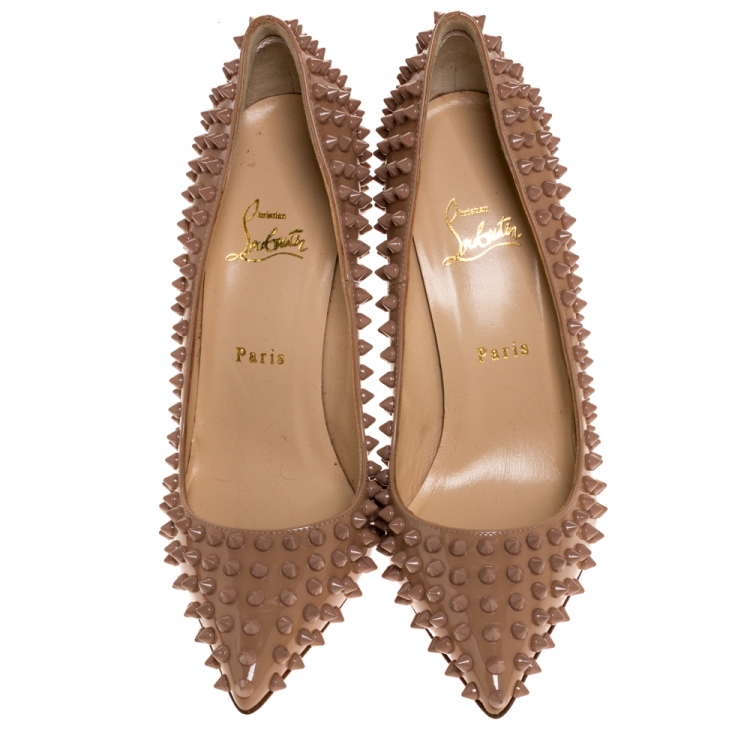 Pre Owned Christian Louboutin Beige Patent Leather Pigalle Spikes Pumps Size 39.5