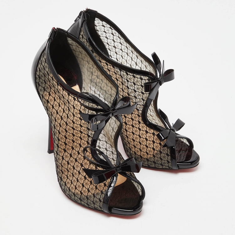 مملوكة مسبقًا Christian Louboutin Black Patent Leather and Mesh Empiralta Booties Size 40