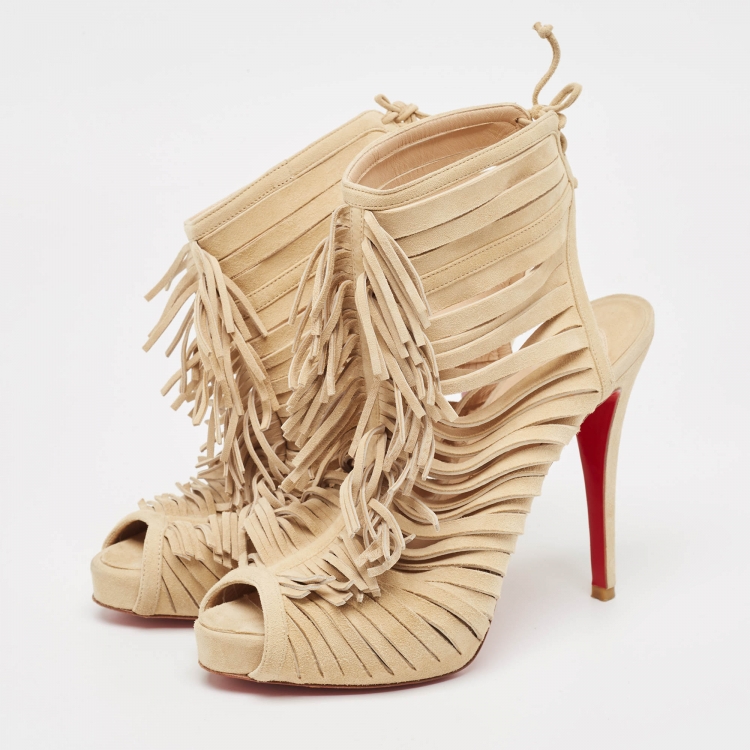 مملوكة مسبقًا Christian Louboutin Beige Suede Fringe Detail Trim Accent Peep Toe Ankle Boots Size 38
