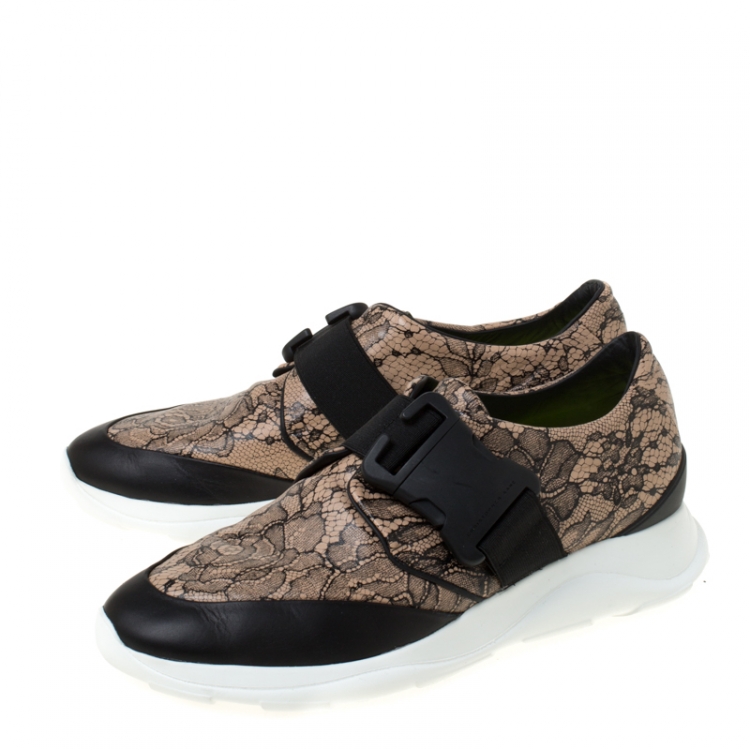 مملوكة مسبقًا Christopher Kane Beige/Black Floral Lace Print Leather Low Top Sneakers Size 38