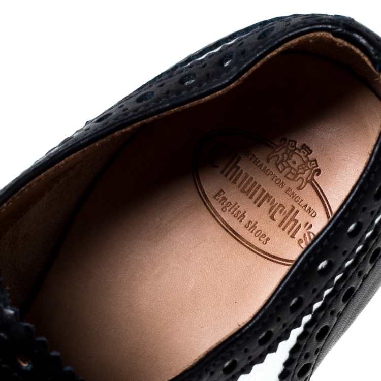 Pre Owned حذاء أوكسفورد تشورشيز برو غي جلد فضي ميتاليك و أسود مقاس 37