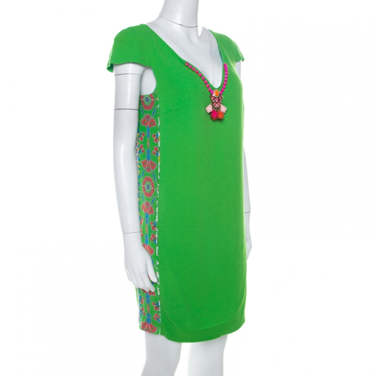 Pre Owned Cavalli Class Neon Green Crepe Embellished Neck Detail Cap Sleeve Shift Dress M