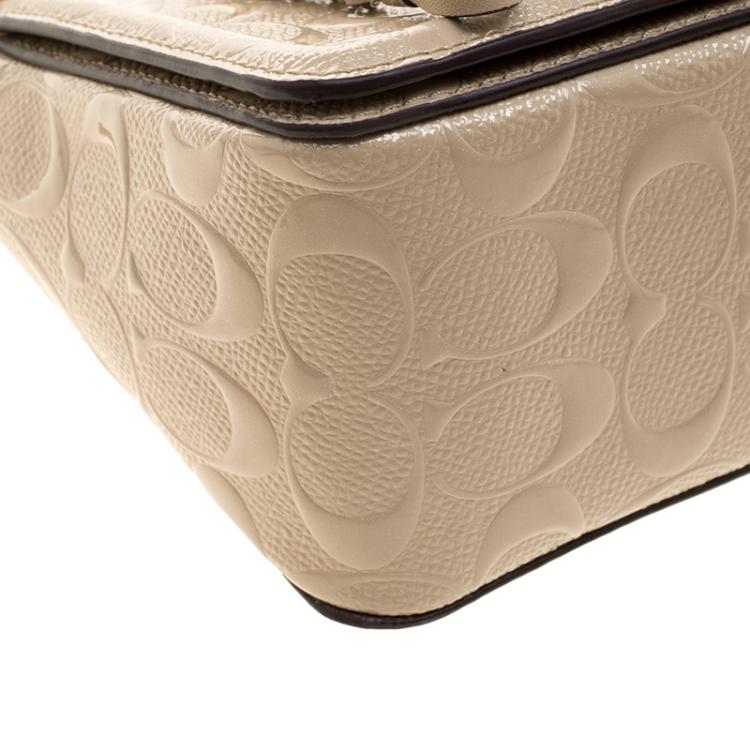 Pre Owned Coach Beige Leather Turn Lock Crossbody Bag