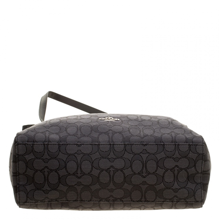 Pre Owned Coach Grey/Black Signature Canvas and Leather Celeste Hobo