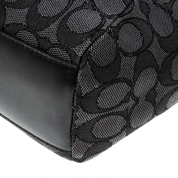 Pre Owned Coach Grey/Black Signature Canvas and Leather Kelsey Tote