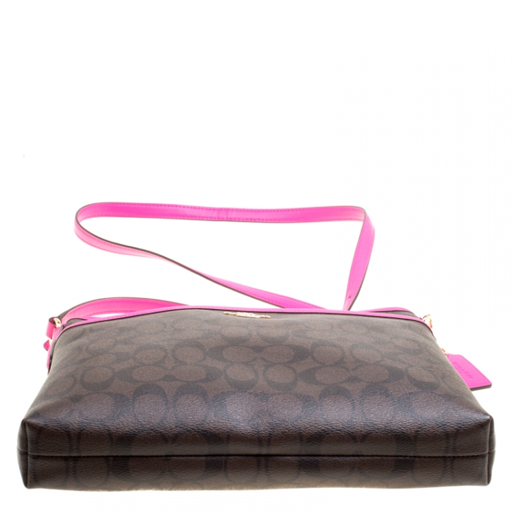 Pre Owned Coach Brown/Fuchsia Signature Canvas and Leather Swingpack File Crossbody Bag 
