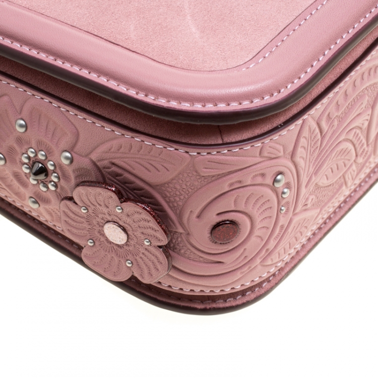 مملوكة مسبقًا Coach Bubble Gum Suede and Leather Tea Rose Tooling Page Shoulder Bag