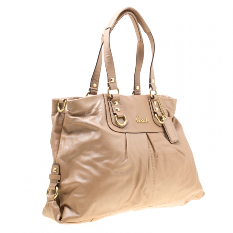 Pre Owned Coach Shimmering Beige Leather Top Handle Bag