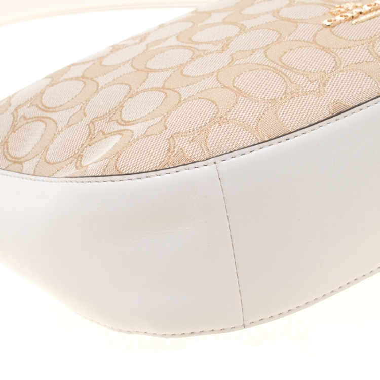 Pre Owned Coach Beige Signature Canvas and Leather Shoulder Bag