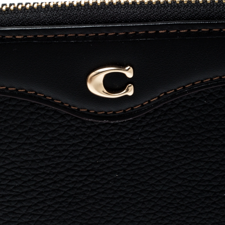Pre Owned Coach Black Leather L Zip Wallet