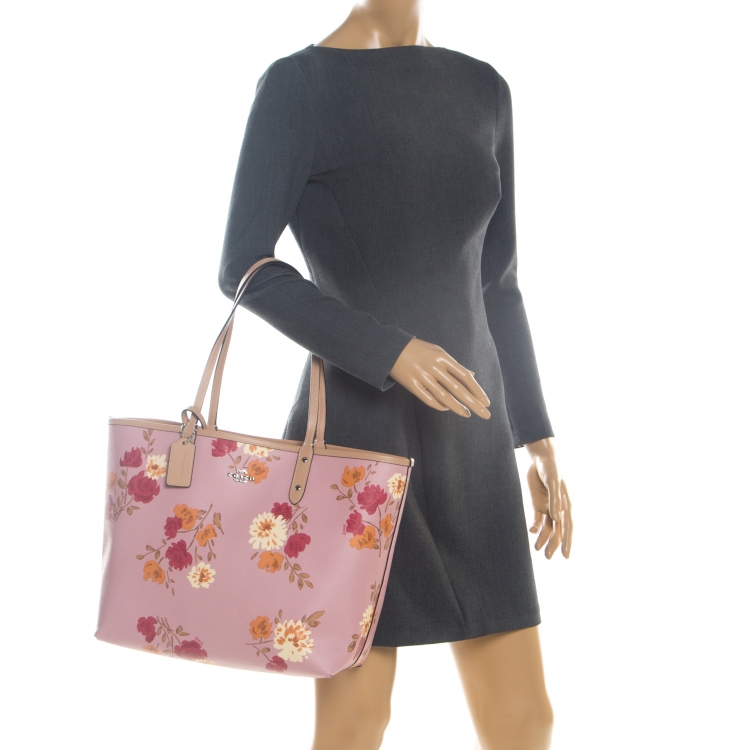 Pre Owned Coach Pink/Beige Floral Print And Signature Coated Canvas Reversible City Tote
