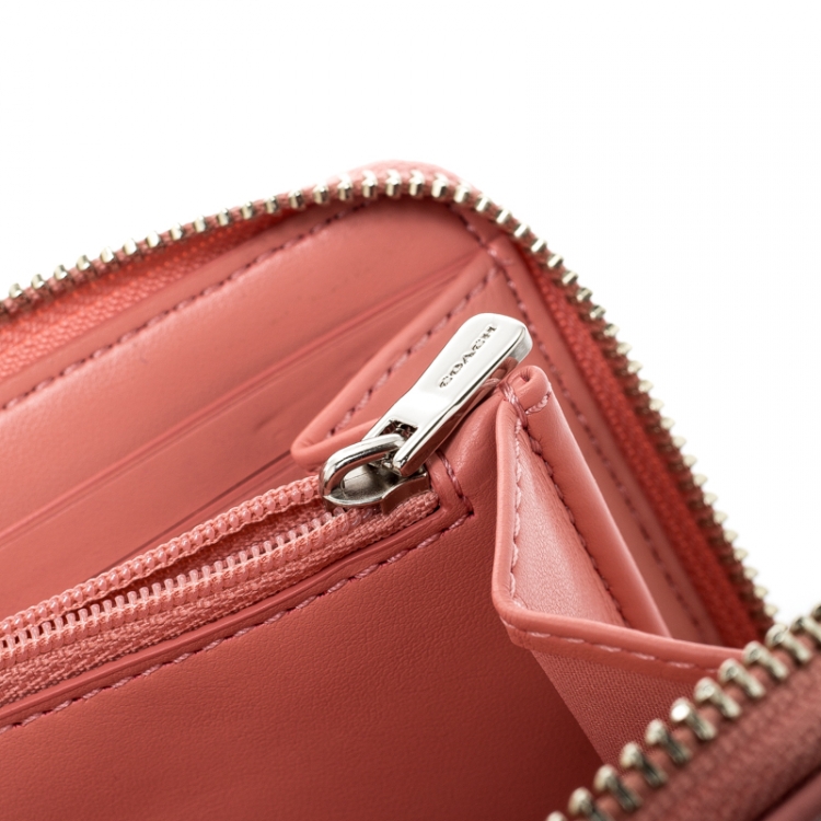 Pre Owned  Coach Beige/Pink Signature PVC and Leather Accordion Zip Around Wallet