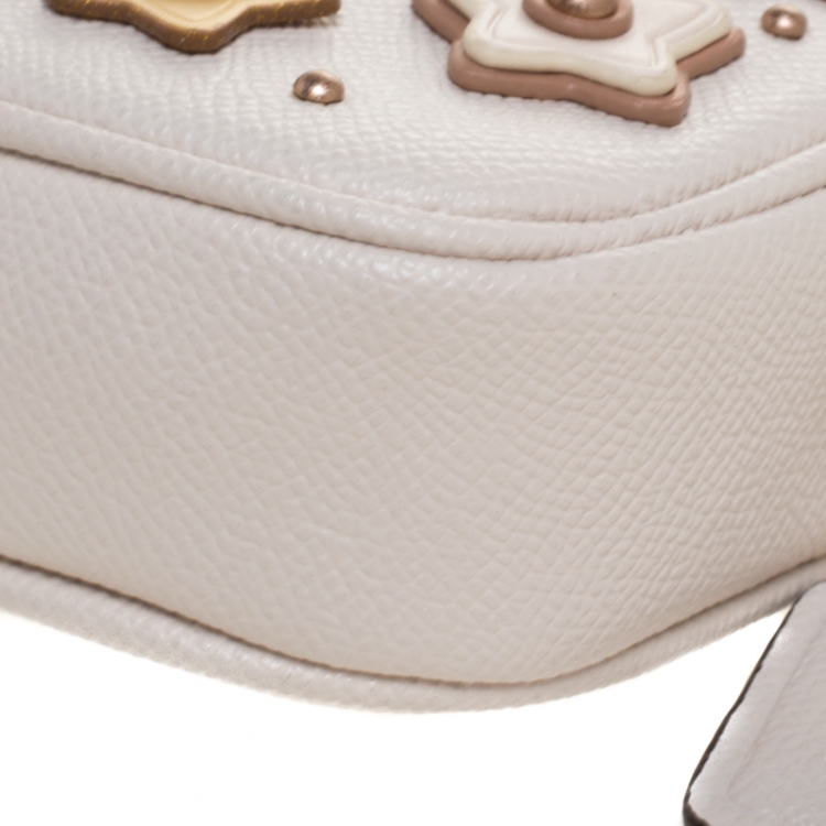 Pre Owned Coach Off White Leather Double Zip Star Camera Crossbody Bag