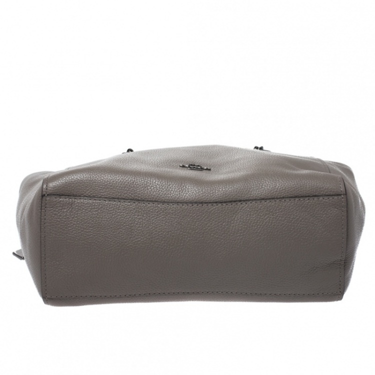Pre Owned Coach Grey Leather Turnlock Tote