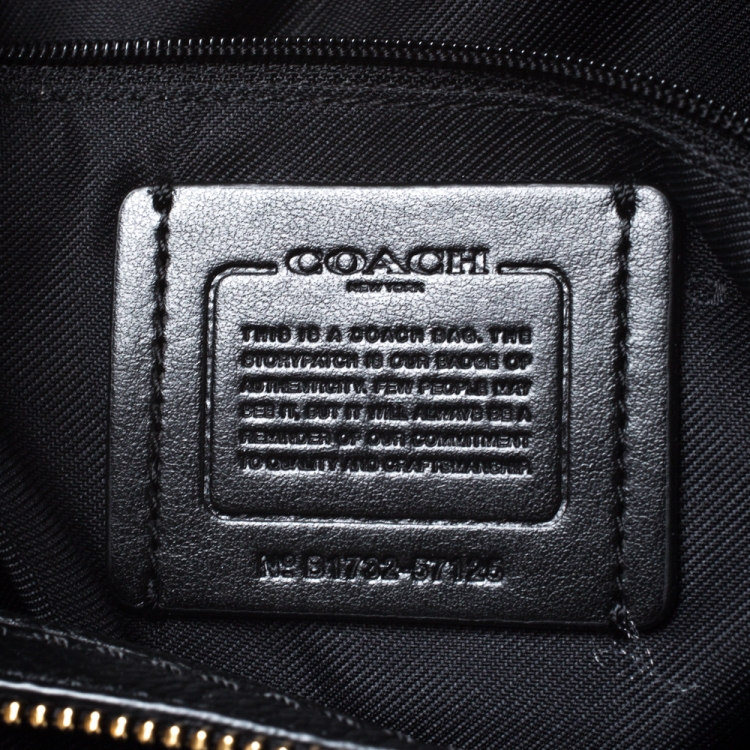 مملوكة مسبقًا Coach Black Leather Edie 31 Shoulder Bag
