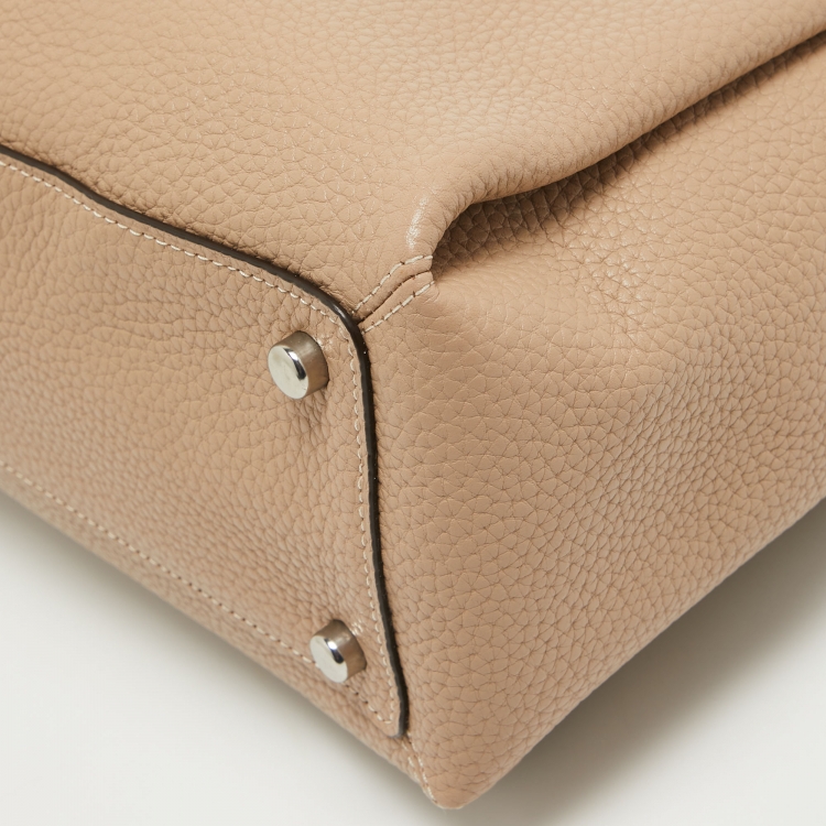 Pre Owned Coach Beige Leather Shay Shoulder Bag