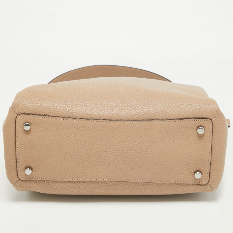 Pre Owned Coach Beige Leather Shay Shoulder Bag