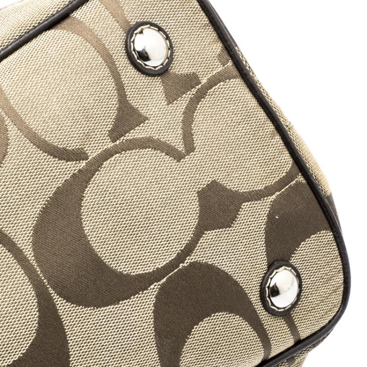 Pre Owned Coach Beige/Brown Canvas Shoulder Bag