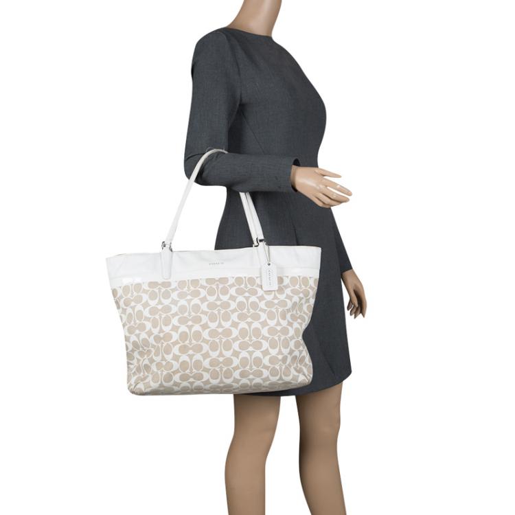 Pre Owned Coach Beige/White Canvas and Leather Tote
