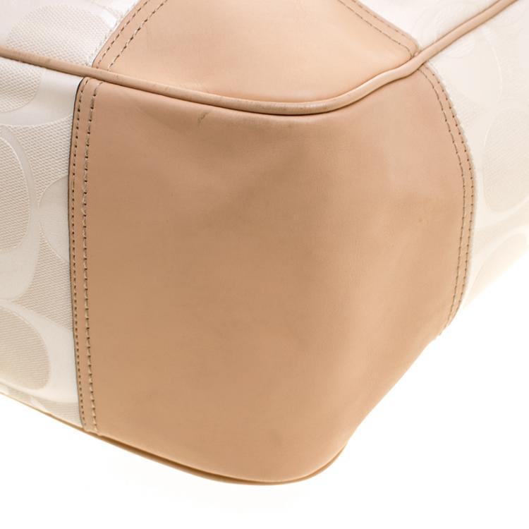 Pre Owned Coach White/Beige Coated Canvas and Leather Large City Tote