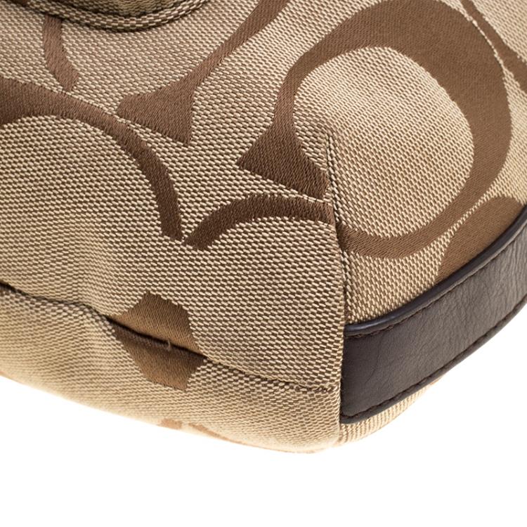 Pre Owned Coach Biege Fabric Courtenay Crossbody Bag
