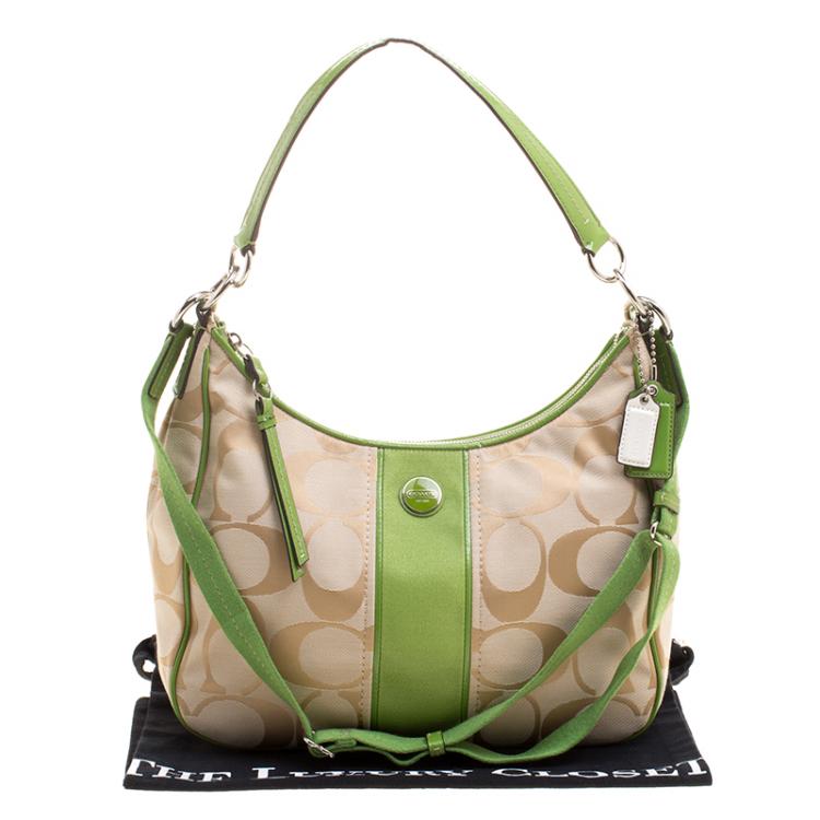 Pre Owned Coach Beige/Green Signature Canvas Stripe Convertible Hobo 