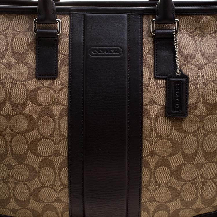 Pre Owned Coach Beige/Brown Signature Coated Canvas Weekender Tote