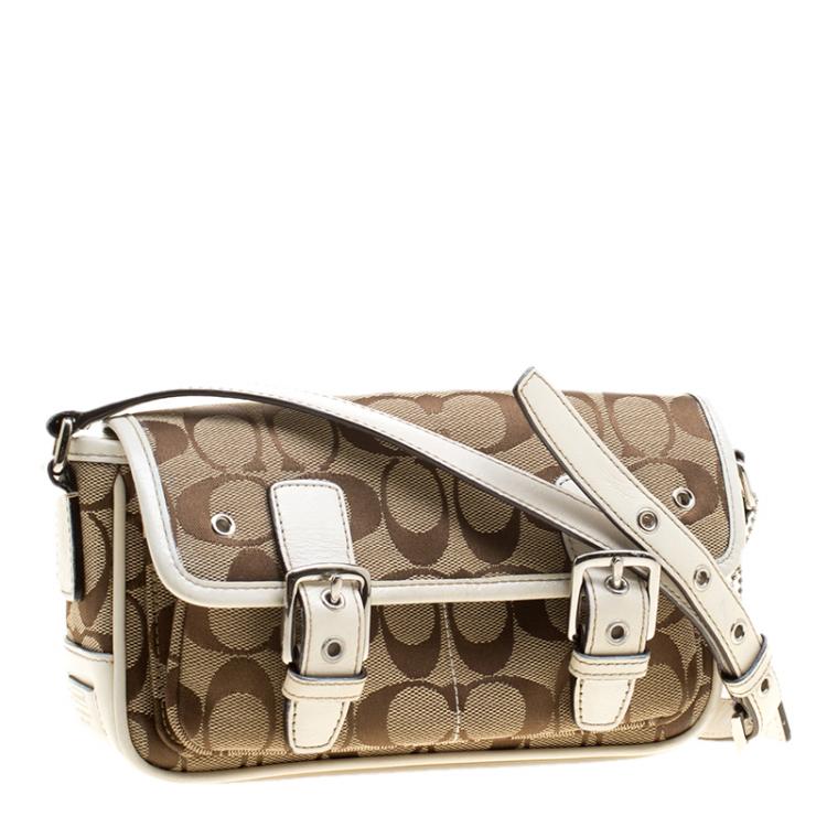 Pre Owned Coach White/Beige Signature Canvas Crossbody Bag