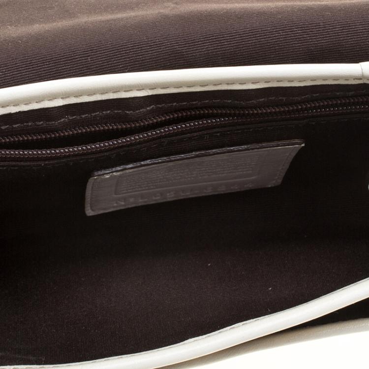 Pre Owned Coach White/Beige Signature Canvas Crossbody Bag