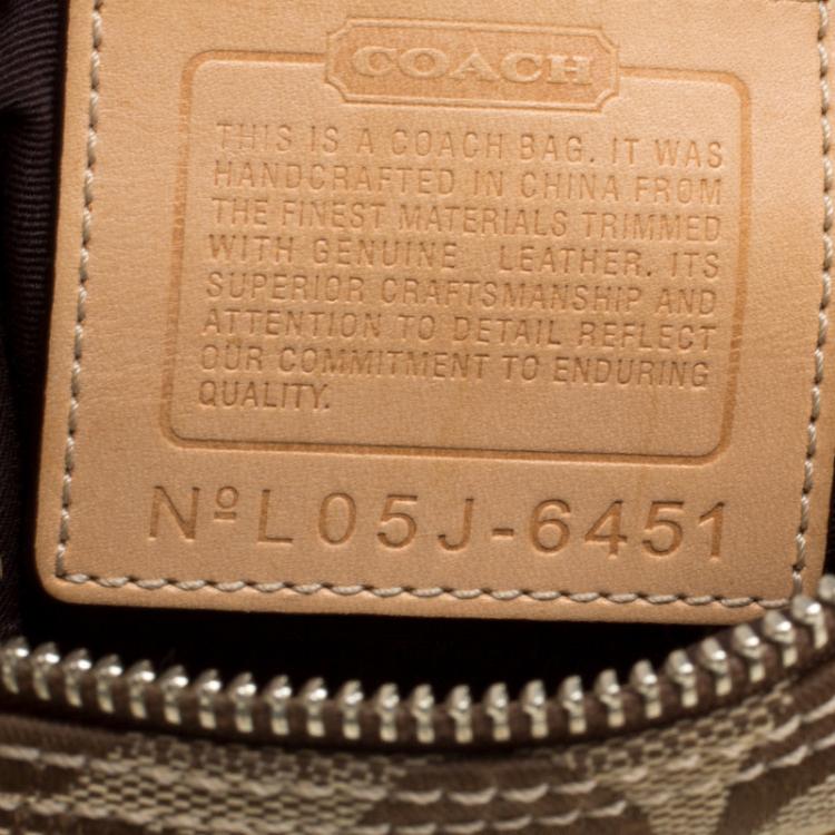 مملوكة مسبقًا Coach Tan/Beige Signature Canvas Crossbody Bag