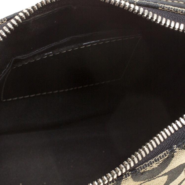 Pre Owned Coach Beige/Black Signature Canvas Shoulder Bag